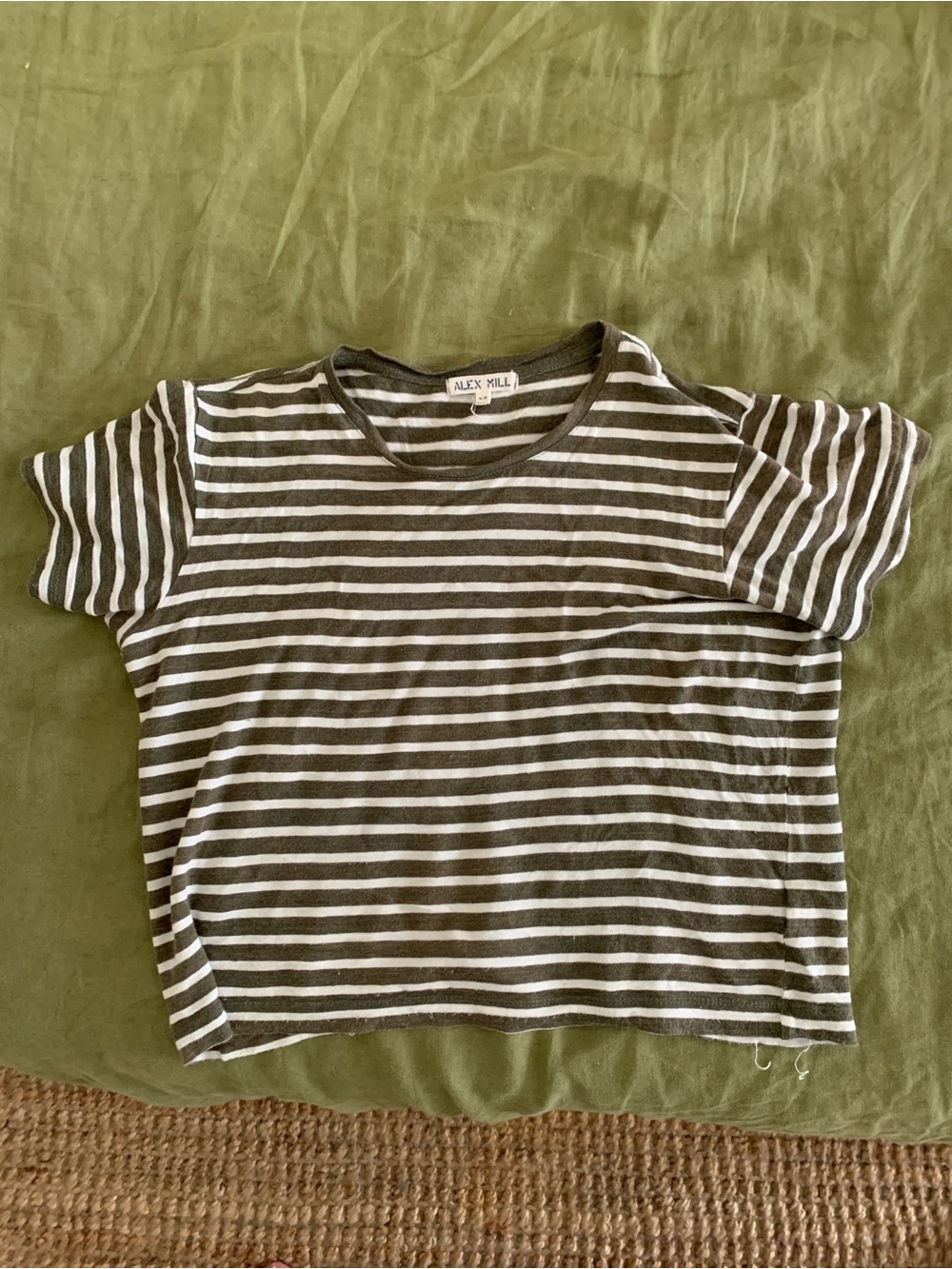 Alex Mill – Garcon Linen Cotton Striped Tee in Off White / Olive Size XS